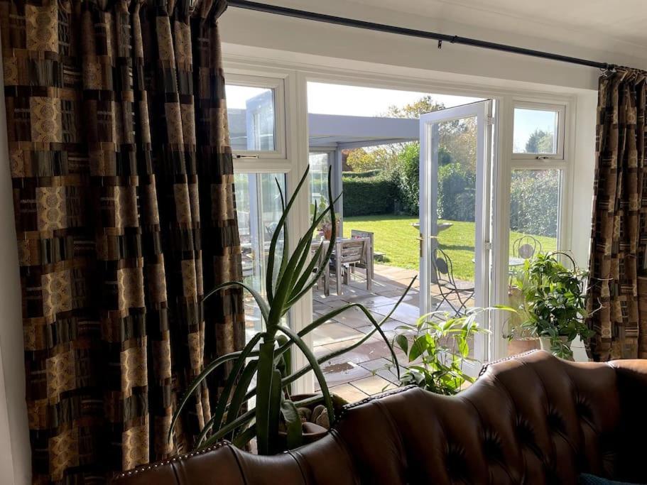 Karinya Suite Llanvaches Exterior photo